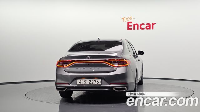 Hyundai Grandeur из Кореи Encar