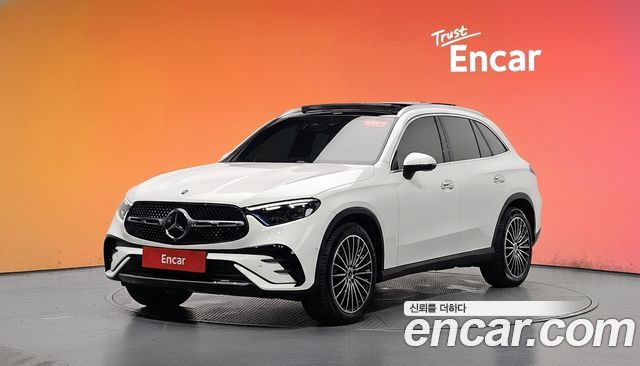 Mercedes-Benz GLC-Class GLC300 4MATIC AMG Line — пробег 8 073 км — фото 1 из 5