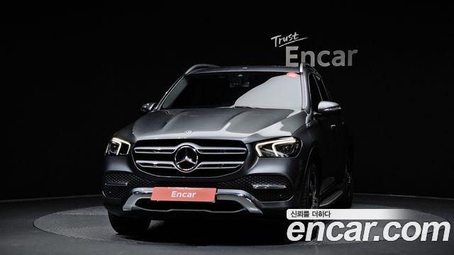 Mercedes-Benz GLE-Class GLE300d 4MATIC — пробег 36 890 км — фото 3 из 5