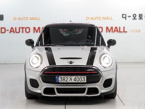 Mini Cooper JCW 3rd Generation — пробег 35 746 км — фото 1 из 5
