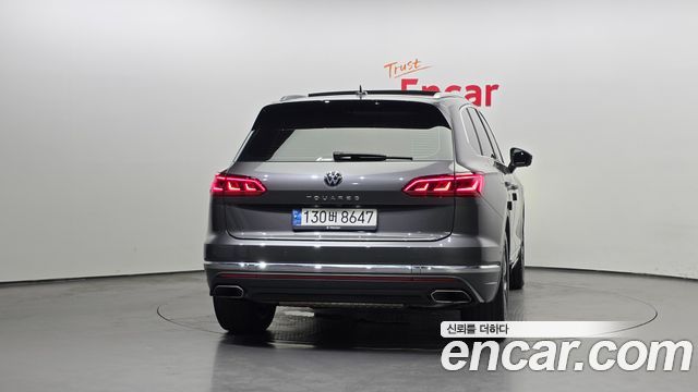 Volkswagen Touareg 3.0 TDI Prestige — пробег 51 716 км — фото 4 из 5