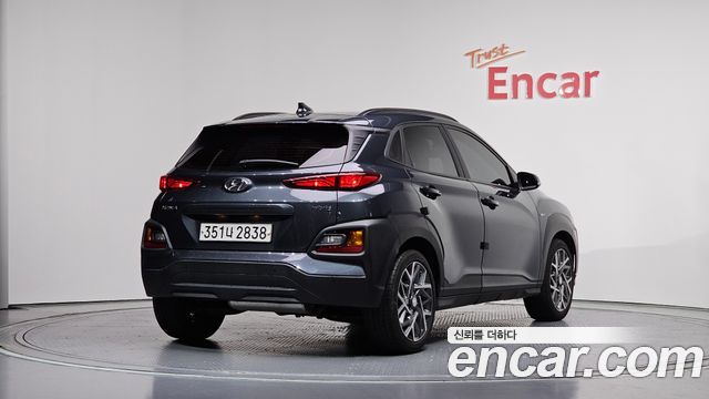 Hyundai Kona из Кореи Encar