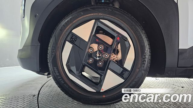 Kia EV3 из Кореи Encar