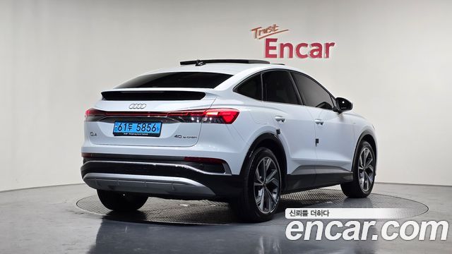 Audi Q4 e-tron 40 Premium Sportback — пробег 34 662 км — фото 2 из 5