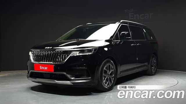 Kia Carnival Gasoline 11-Seater Signature — пробег 52 492 км — фото 1 из 5