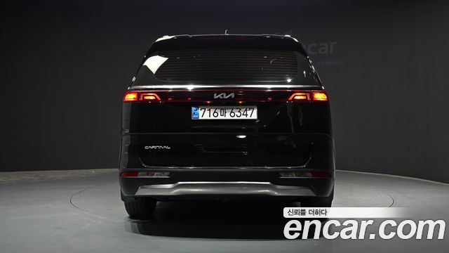 Kia Carnival Gasoline 11-Seater Signature — пробег 52 492 км — фото 4 из 5