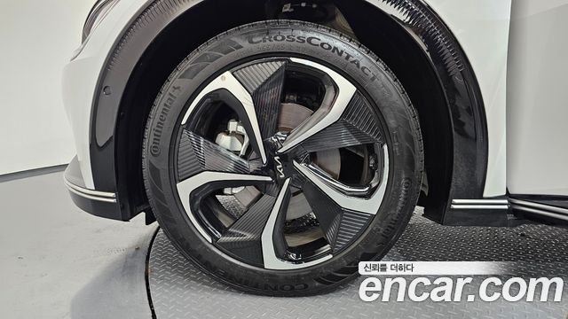 Kia EV6 Long Range Earth — пробег 17 327 км — фото 5 из 5