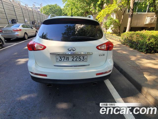 Infiniti EX из Кореи Encar