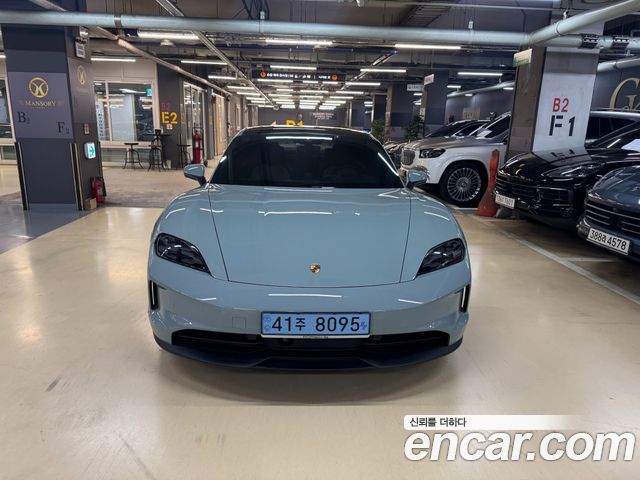 Porsche Taycan из Кореи Encar