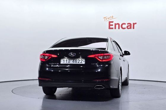 Hyundai Sonata 2.0 Smart — пробег 172 867 км — фото 4 из 5