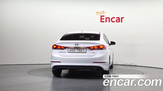 Hyundai AVANTE из Кореи Encar