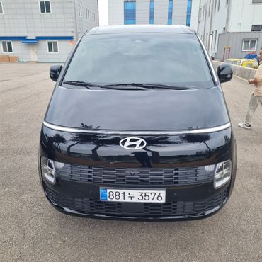 Hyundai Staria L3.5 Cargo 3-Seater Modern — пробег 2 200 км — фото 1 из 5