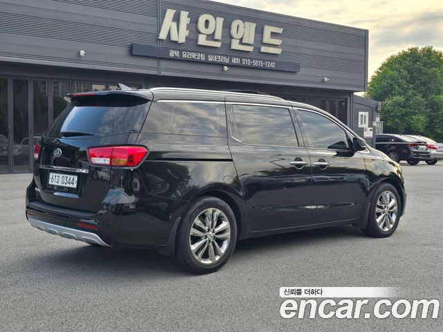 Kia Carnival из Кореи Encar