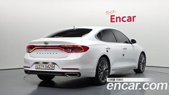 Hyundai Grandeur из Кореи Encar