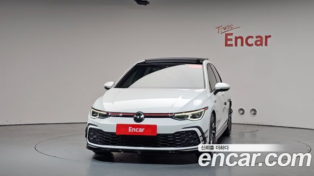 Volkswagen Golf 2.0 GTI — пробег 10 426 км — фото 3 из 5