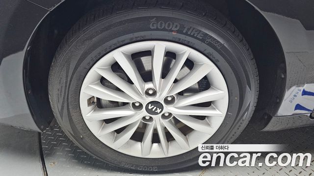 Kia K7 из Кореи Encar