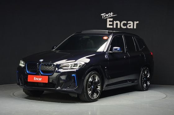 BMW iX3 M Sports — пробег 38 729 км — фото 1 из 5