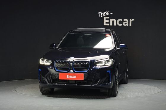 BMW iX3 M Sports — пробег 38 729 км — фото 3 из 5