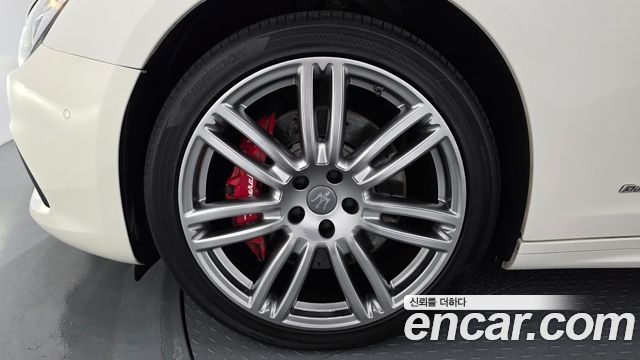 Maserati Ghibli из Кореи Encar