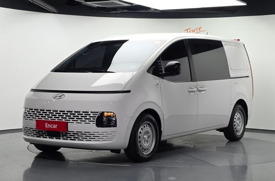Hyundai Staria Cargo 5-Seater Smart — пробег 22 847 км — фото 1 из 5