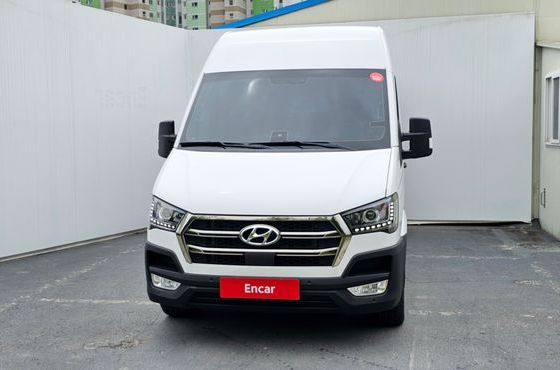Hyundai Solati 15-seater Luxury — пробег 49 350 км — фото 3 из 5