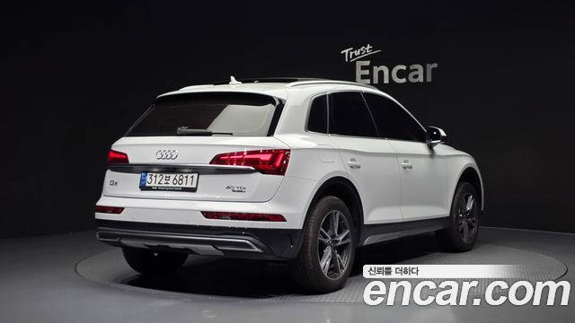 Audi Q5 40 TDI Quattro — пробег 79 426 км — фото 2 из 5