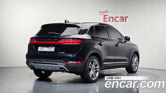 Lincoln MKC 2.0 AWD — пробег 86 657 км — фото 2 из 5
