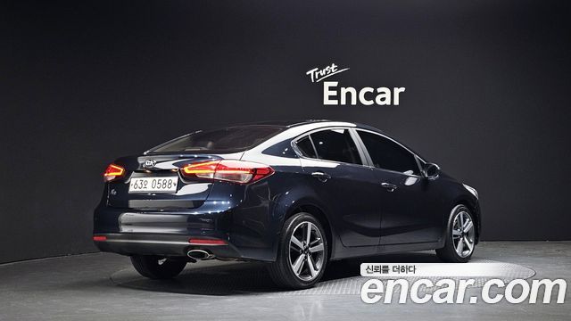 Kia K3 из Кореи Encar