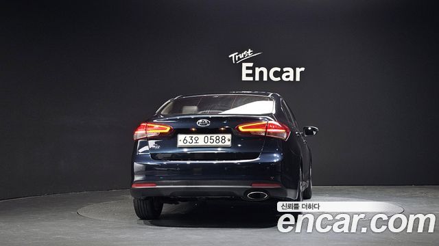 Kia K3 из Кореи Encar