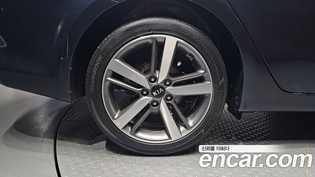 Kia K3 из Кореи Encar