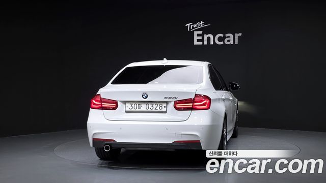 BMW 3-Series из Кореи Encar