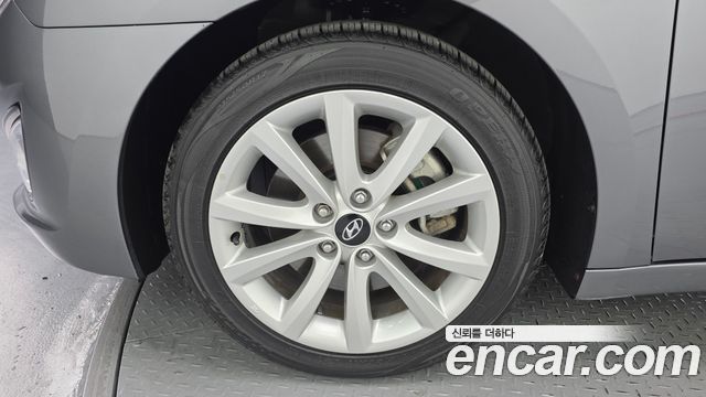 Hyundai i40 из Кореи Encar