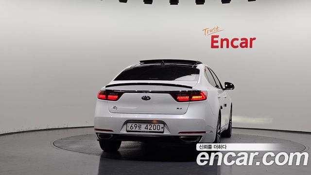 Kia K7 из Кореи Encar