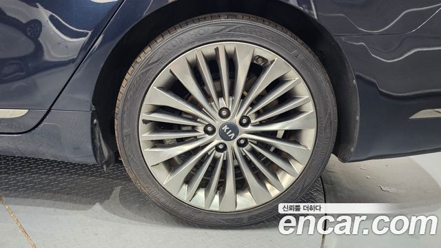 Kia K7 из Кореи Encar