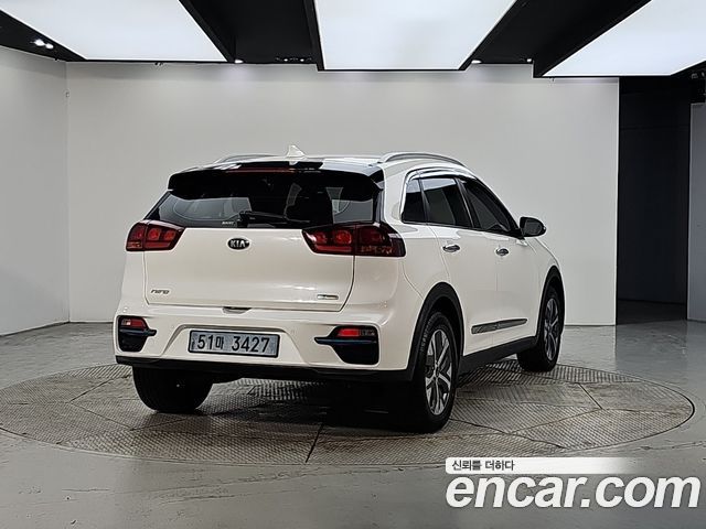 Kia Niro из Кореи Encar