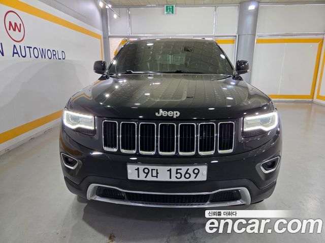 Jeep Cherokee 3.0 Diesel Limited WK2 — пробег 121 872 км — фото 1 из 5