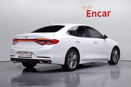 Hyundai Grandeur 2.4 Premium — пробег 49 312 км — фото 2 из 5