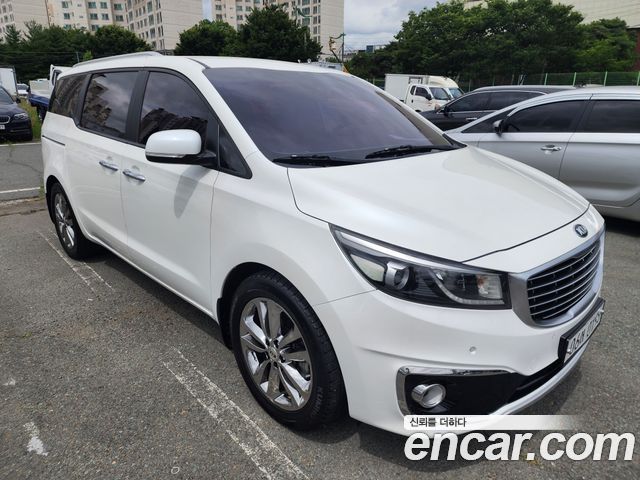 Kia Carnival из Кореи Encar