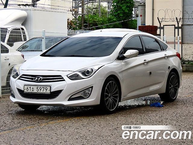 Hyundai i40 1.7 VGT D spec — пробег 217 841 км — фото 2 из 5
