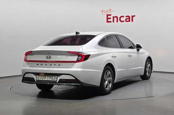 Hyundai Sonata 2.0 LPG(rental car) Style — пробег 94 601 км — фото 2 из 5