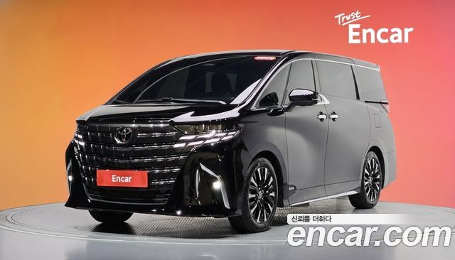 Toyota Alphard 2.5 HEV Executive AWD — пробег 7 015 км — фото 1 из 5