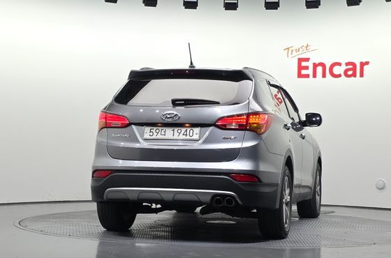 Hyundai Santafe Diesel(e-VGT) 2.0 2WD Premium — пробег 167 512 км — фото 4 из 5