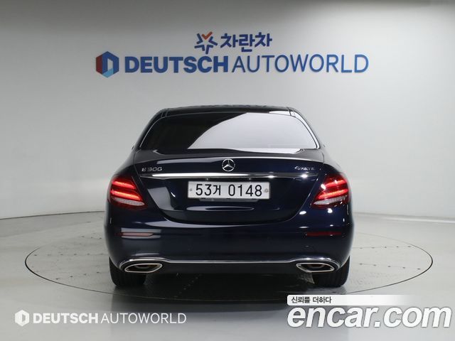Mercedes-Benz E-Class E300 4MATIC AV Intelligent Drive — пробег 163 500 км — фото 4 из 5