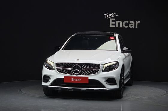 Mercedes-Benz GLC-Class AMG GLC43 4MATIC — пробег 96 558 км — фото 3 из 5