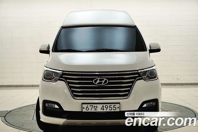 Hyundai Starex 4WD Limousine — пробег 100 749 км — фото 1 из 5