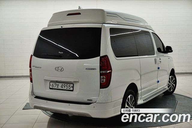 Hyundai Starex 4WD Limousine — пробег 100 749 км — фото 5 из 5