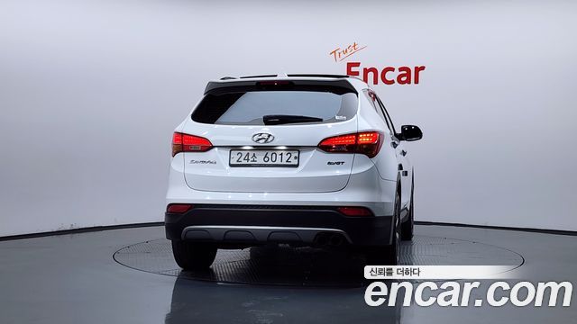 Hyundai Santafe Diesel(e-VGT) 2.2 2WD Exclusive — пробег 175 093 км — фото 4 из 5