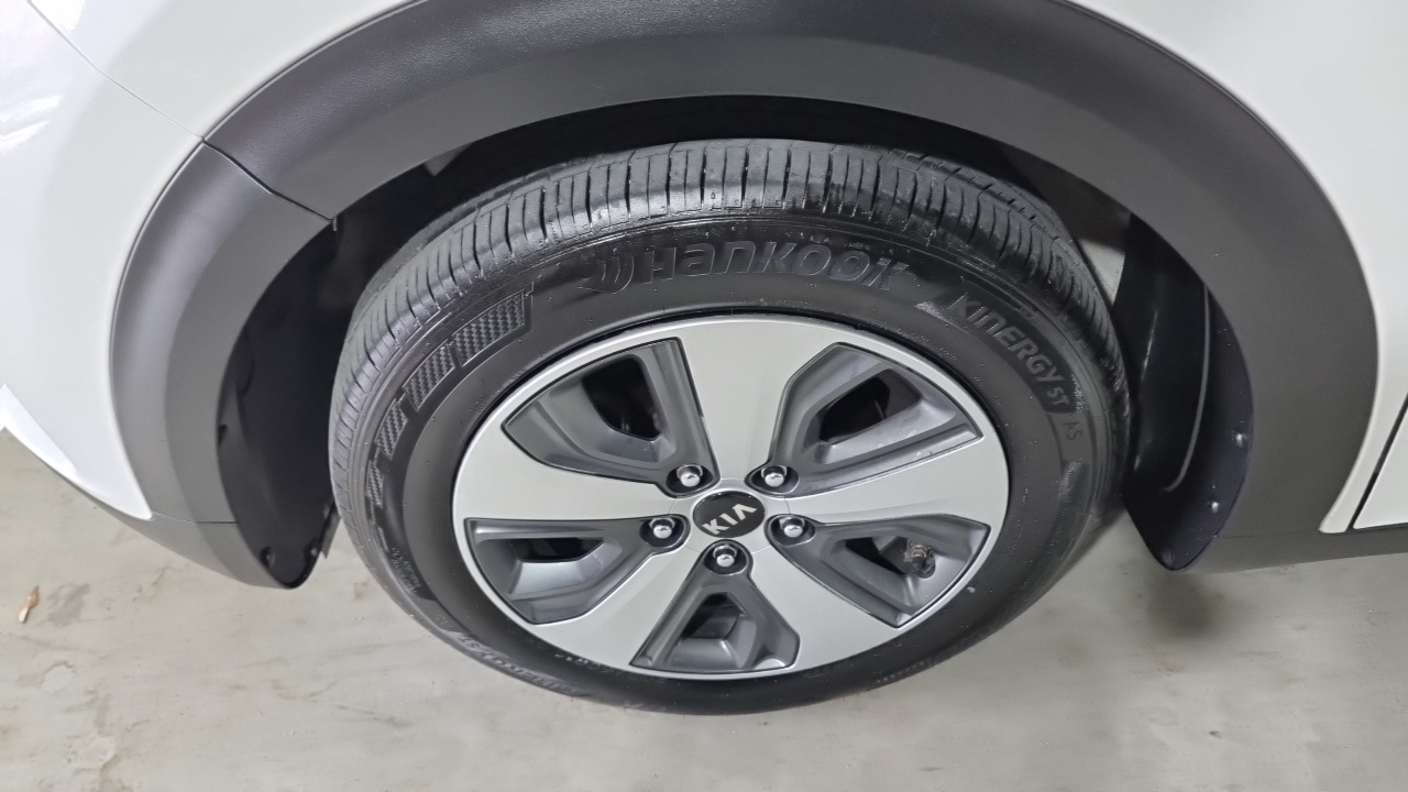 Kia Niro из Кореи Encar