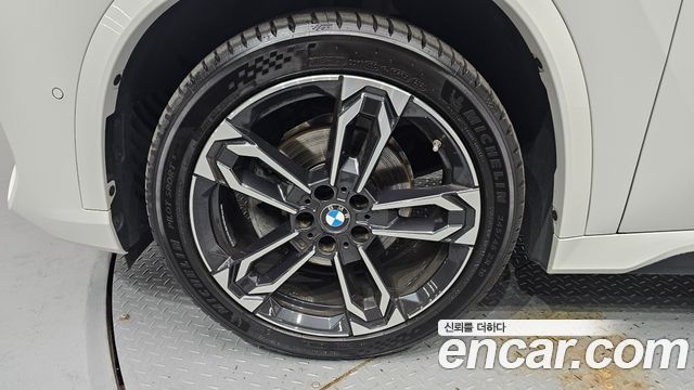 BMW X1 из Кореи Encar