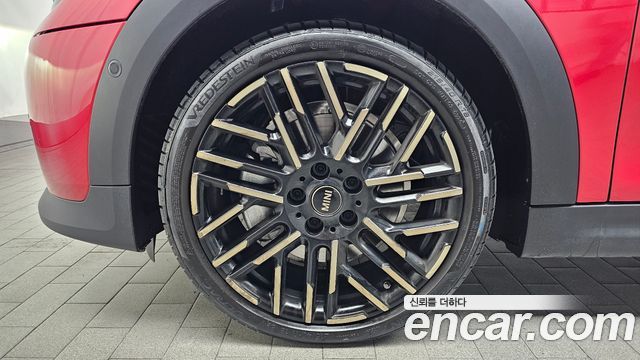 Mini Cooper Convertible из Кореи Encar